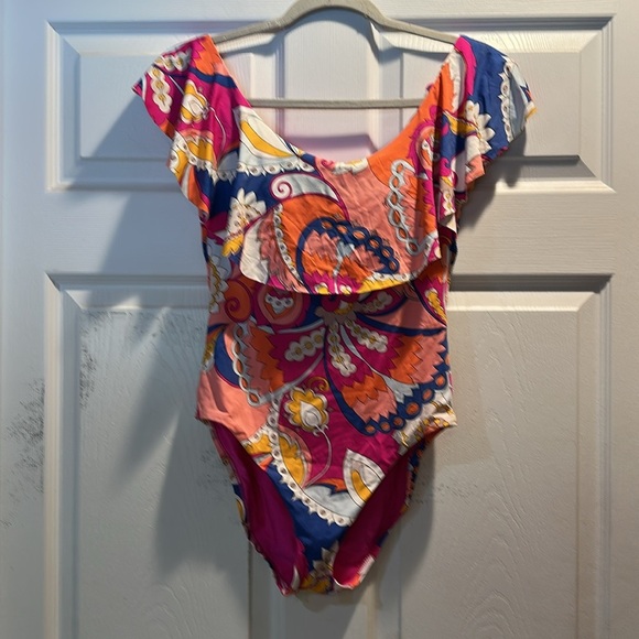 Trina Turk Sevilla Cap Sleeve Off Shoulder Ruffle One Piece Swimsuit S bathing - Picture 2 of 10